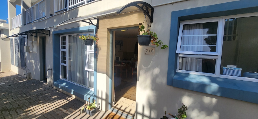 2 Bedroom Property for Sale in Dana Bay Western Cape